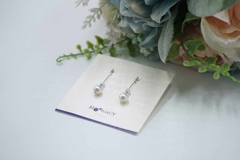 施华洛世奇水晶珍珠  垂挂耳环 (天蓝 玻璃珠) - 耳环/耳夹 - 宝石 蓝色