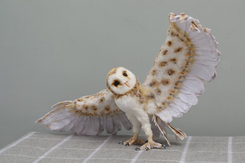 Custom Plush Doll Western Barn Owl Birthday Present Cute Toy - 玩偶/公仔 - 其他材质 白色