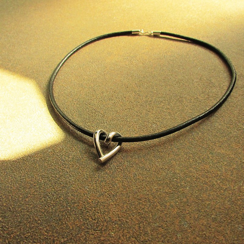 curly heart necklace 爱心卷项链 | 925银 限量 情人节礼物 心型 - 项链 - 银 银色
