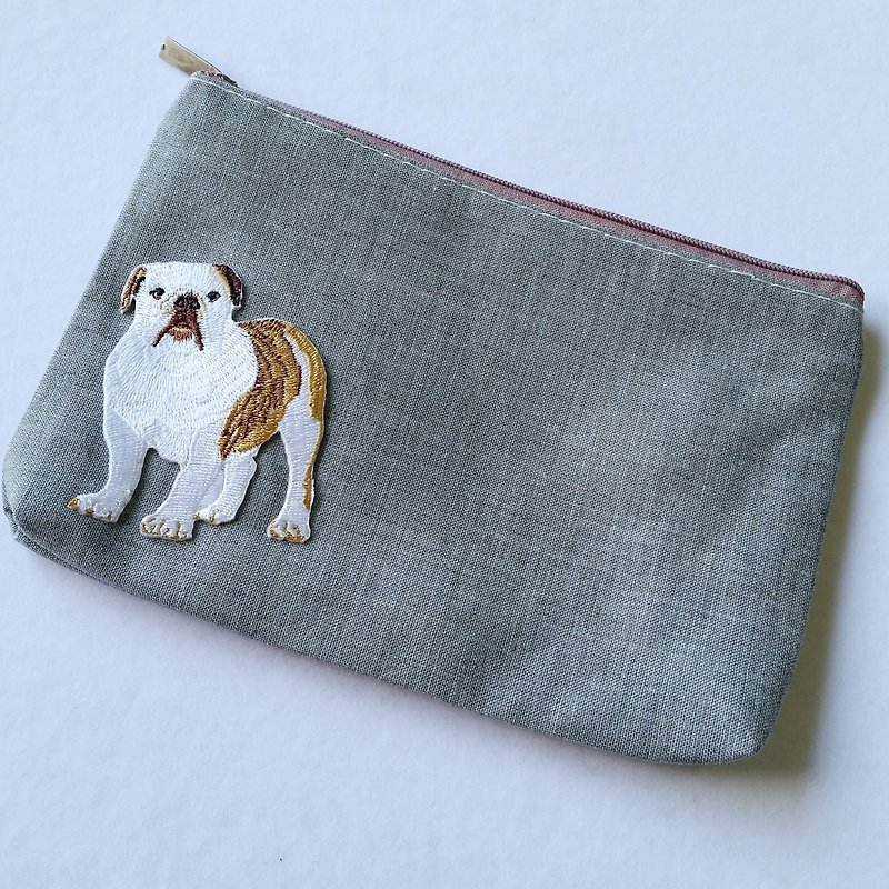 Bulldog embroidery small bag 老虎狗灰色笔袋/化妆袋 - 化妆包/杂物包 - 其他材质 灰色