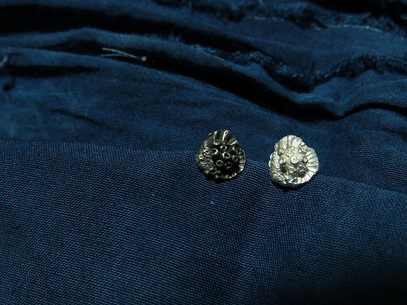 【925银饰 LOU】海洋系列 - 洞洞珊瑚(单售) - 耳环/耳夹 - 银 银色