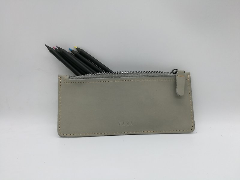 Long leather zip pouch ( Light Grey) - 皮夹/钱包 - 真皮 灰色