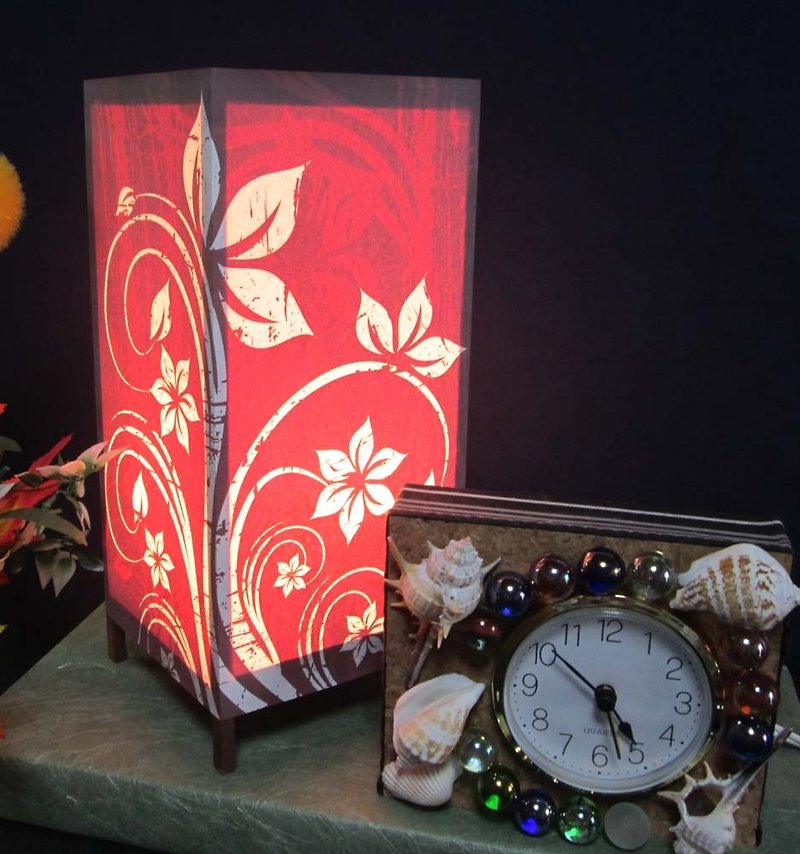 悠久の花びら　飾りスタンドと貝殻ホワイト置き時計 - 灯具/灯饰 - 纸 橘色