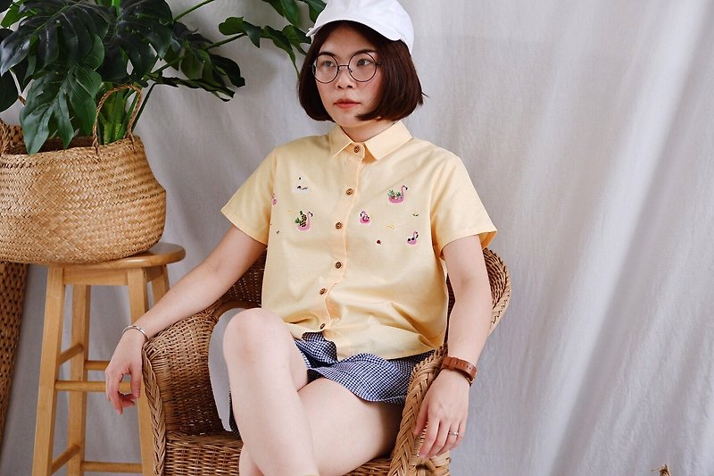 Basic Shirt (Flamingo) : Yellow - 女装衬衫 - 绣线 黄色