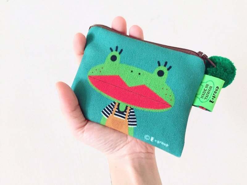 E*group小方块包 双面设计 阿蛙乡村零钱包 卡片包 猫 青蛙 - 零钱包 - 棉．麻 绿色