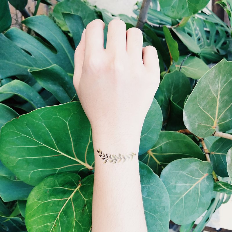 | 绿色奇迹| 2入纹身贴纸 花草系微刺青 手绘植物 - 纹身贴 - 纸 