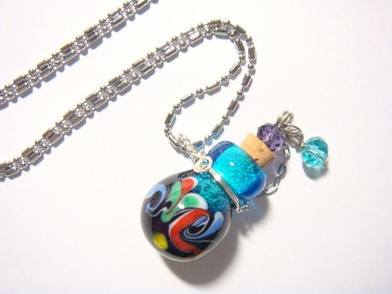 柚子林琉璃 - 精油瓶 / 闻香瓶 项链 - 梦里的彩虹 (圆瓶) - 项链 - 玻璃 多色