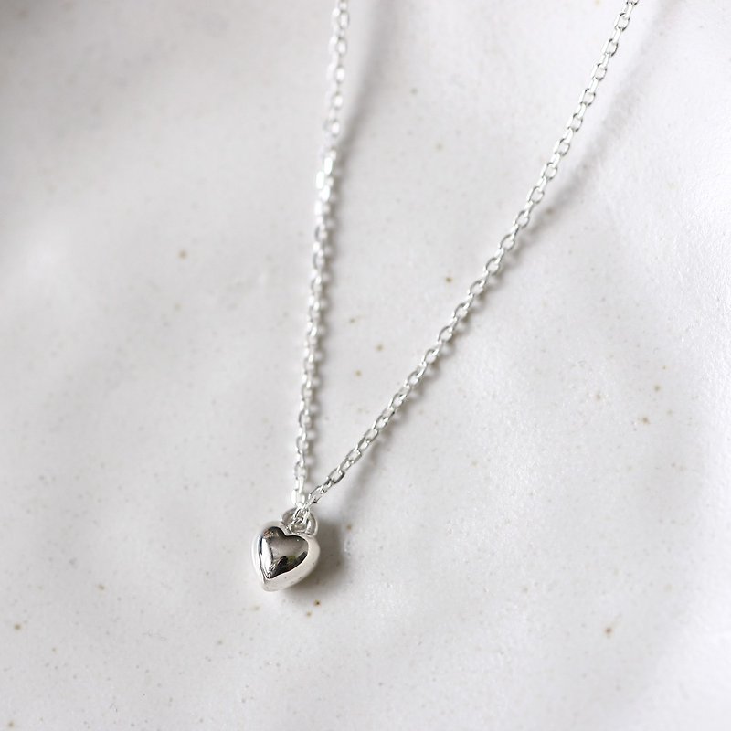 Mini Solid Heart ネックレス Silver925 - 项链 - 其他金属 银色