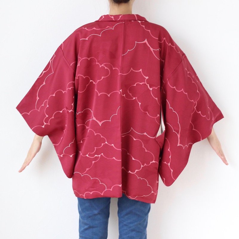 cloud kimono, Vintage haori, Unique clothing, Kimono haori, Haori kimono /3481 - 女装休闲/机能外套 - 丝．绢 红色