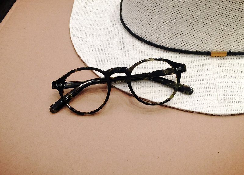 复古圆框眼镜 传统手艺 日本IOFT国际眼镜展得奖品牌 日本手造 Handmade in Japan Round Oval Shape eyeglasses frame eyewear - 眼镜/眼镜框 - 其他材质 