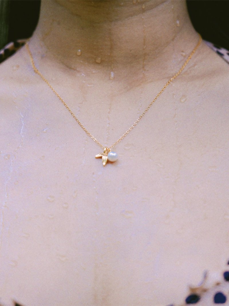 海翼珍珠鱼尾纯银项链 Pearl Mermaid Gold Necklace - 项链 - 纯银 金色