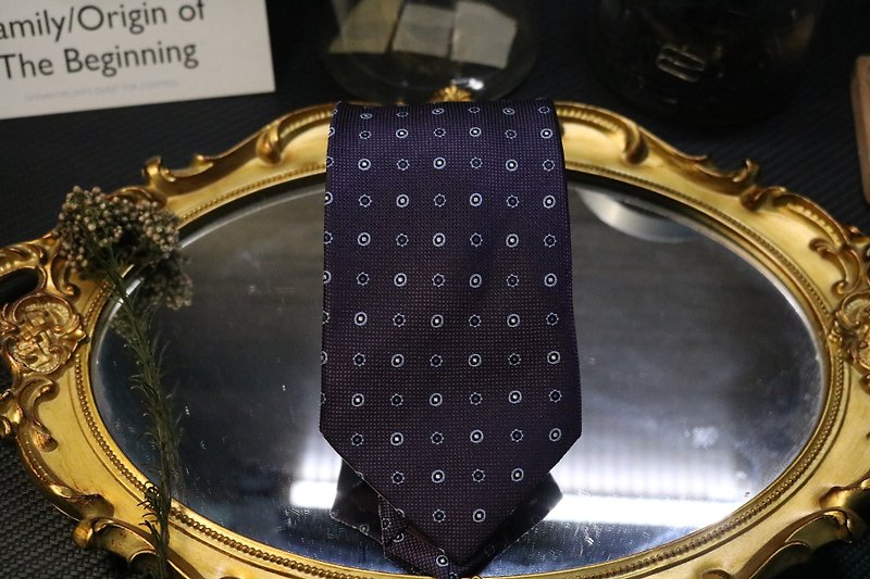 紫色圆点真丝领带/复古图文necktie - 领带/领带夹 - 丝．绢 紫色