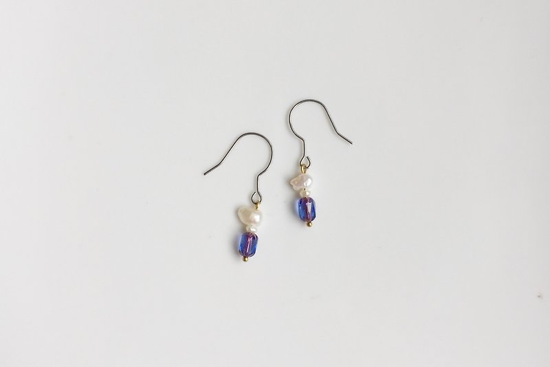 透明紫 玻璃珍珠造型耳环 - 耳环/耳夹 - 玻璃 紫色