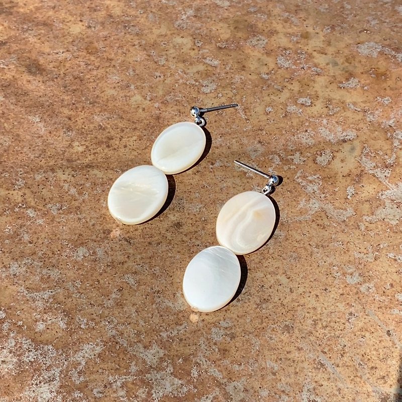 天然珍珠母贝耳环 / 可改夹式 - 耳环/耳夹 - 贝壳 白色