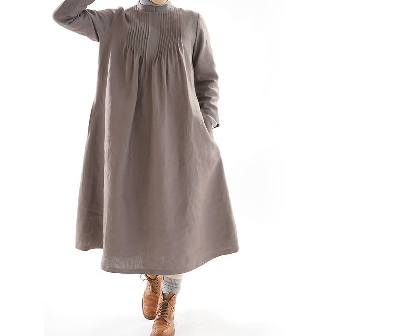 linen dress / pintuck dress / stand collar / vandyke brown a81-3 - 洋装/连衣裙 - 棉．麻 咖啡色