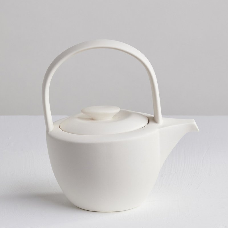 【3,co】海洋斜月壶(两件式) - 茶具/茶杯 - 瓷 白色