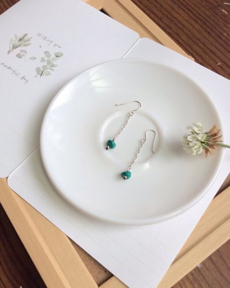 Ops Turquoise wire earring - 绿松石 /925 Silver/ 耳环 - 耳环/耳夹 - 宝石 绿色
