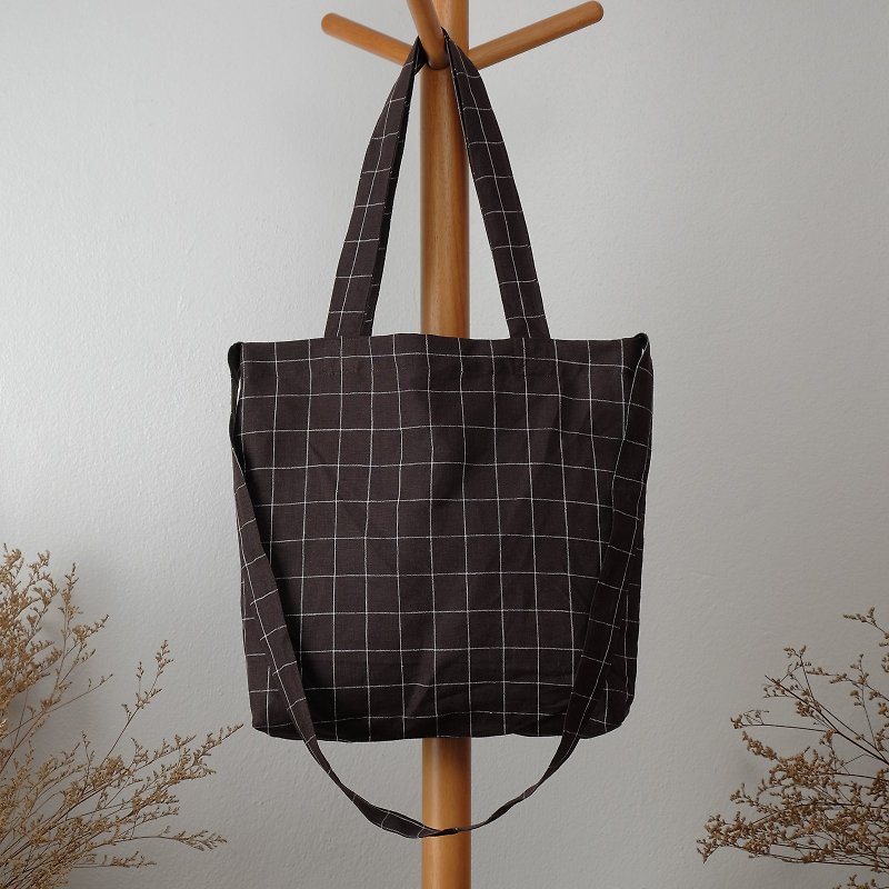 Dark Chocolate Checkered Linen Tote Bag - 侧背包/斜挎包 - 棉．麻 咖啡色