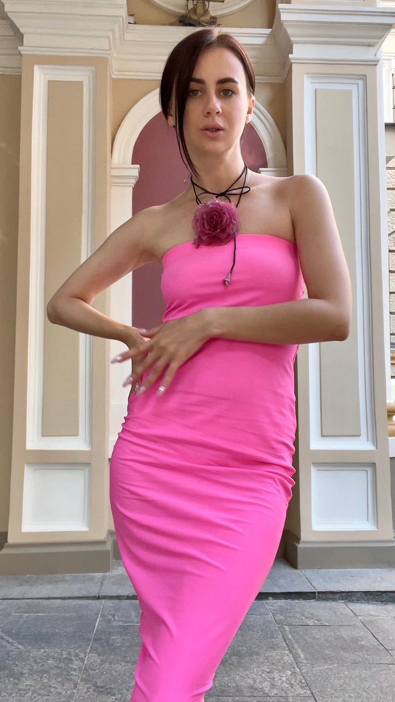中长鸡尾酒会洋装、亮粉色背心洋装、削肩洋装、日间洋装 - 洋装/连衣裙 - 其他材质 粉红色