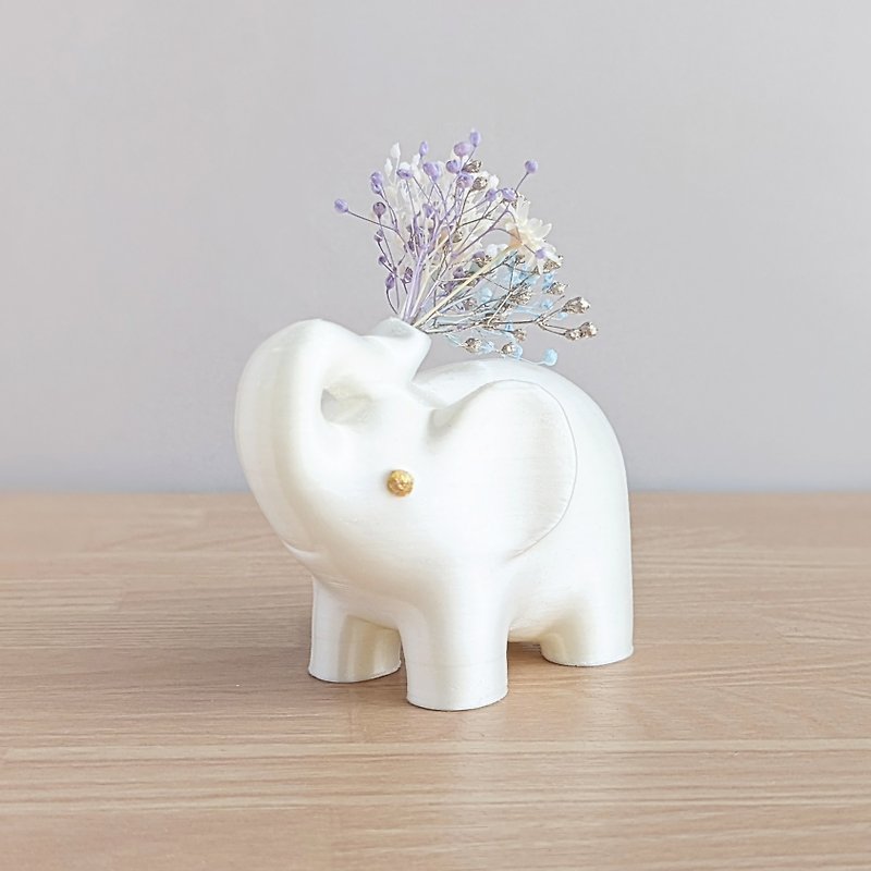 white elephant figurine