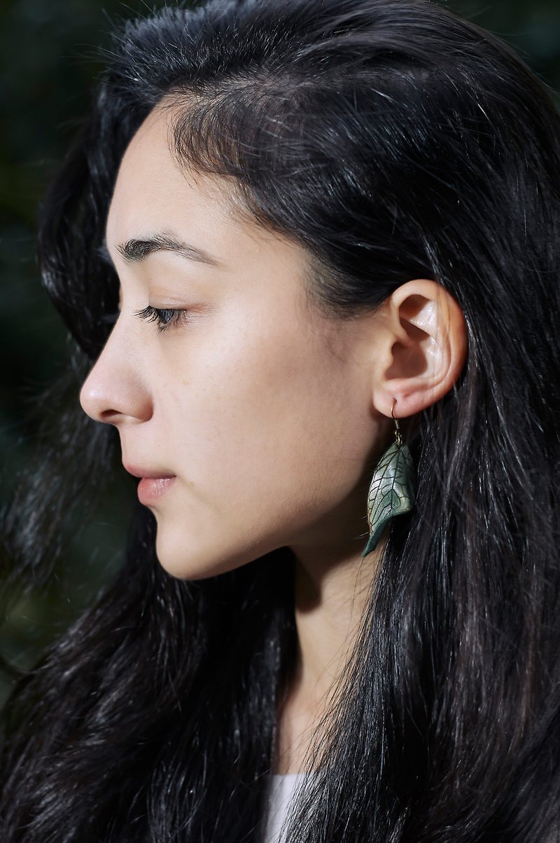 皮革植物系列 | 皮革叶子耳环 | 不锈钢耳坠 | 绿 - 耳环/耳夹 - 真皮 绿色