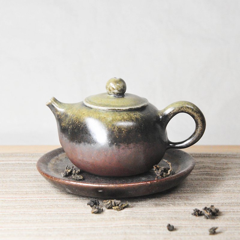 柴烧陶手作。自然对比的渐层柴烧茶壶 - 茶具/茶杯 - 陶 咖啡色