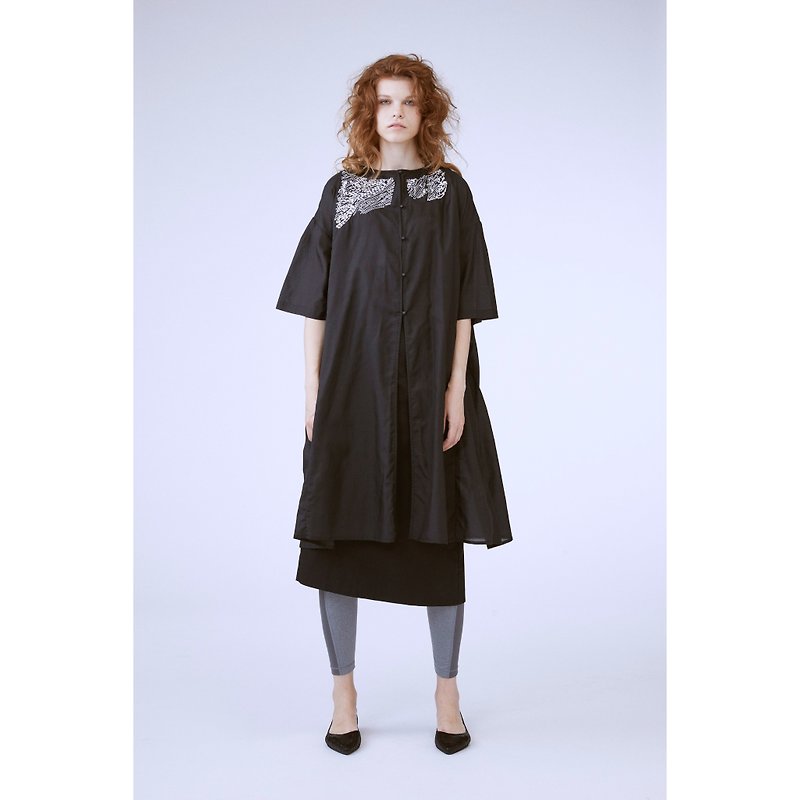 1702D0615(刺绣长版外套） - 女装休闲/机能外套 - 丝．绢 
