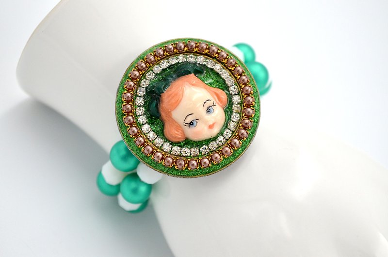 绿色蝴蝶结娃娃 双串贝壳珍珠手链 - 手链/手环 - 宝石 绿色