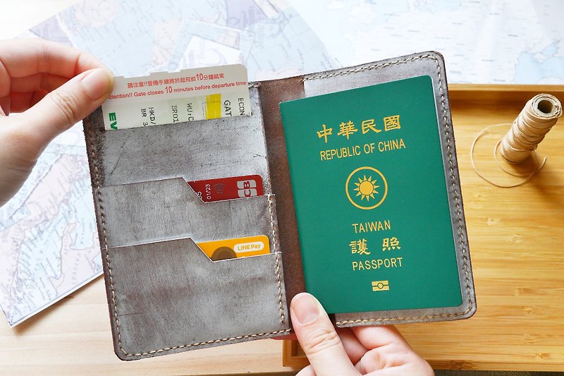 护照套 真皮 手作 咖啡色擦蜡皮 多色可选 免费刻字与包装 - 护照夹/护照套 - 真皮 咖啡色