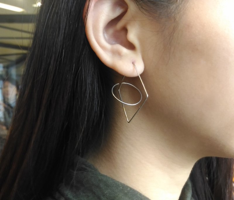 轻耳饰, 纯银耳环, 方圆空间一对, 设计师手工银饰 - 耳环/耳夹 - 纯银 银色