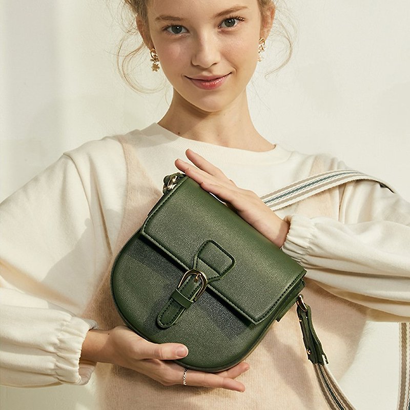 Bag to Basics 韩国制 Vegan Leather SELENE - 侧背包/斜挎包 - 环保材料 