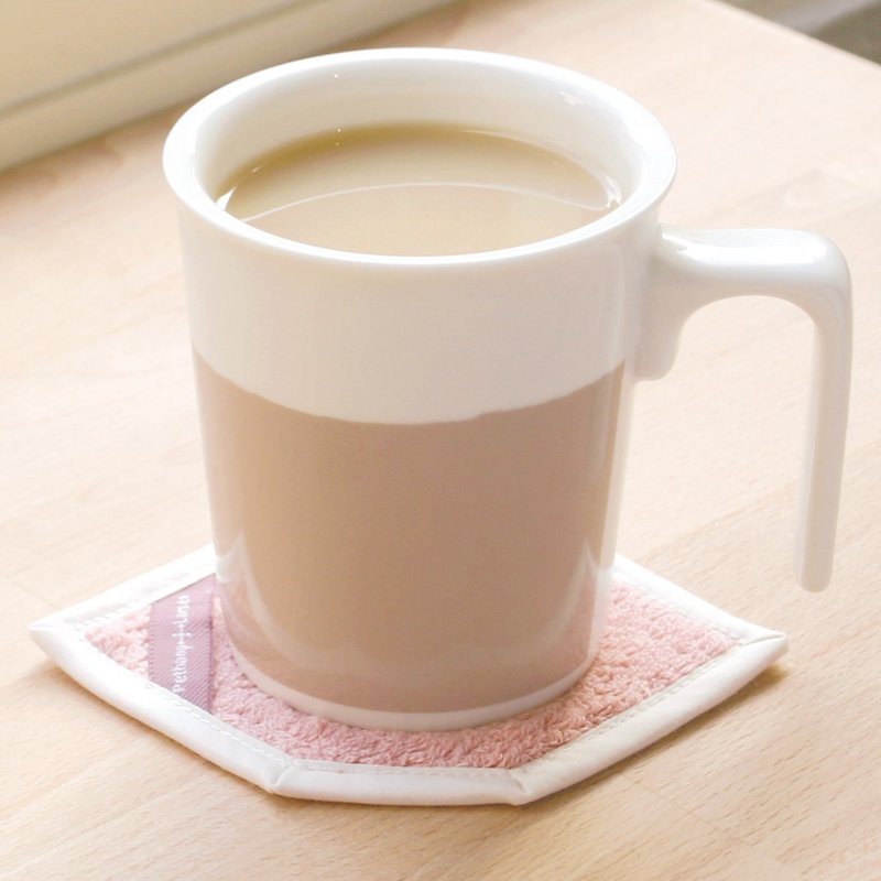 亲亲马克杯-英奶茶+杯垫 礼盒【办公必备】台湾精品/可加购盖 - 咖啡杯/马克杯 - 瓷 卡其色