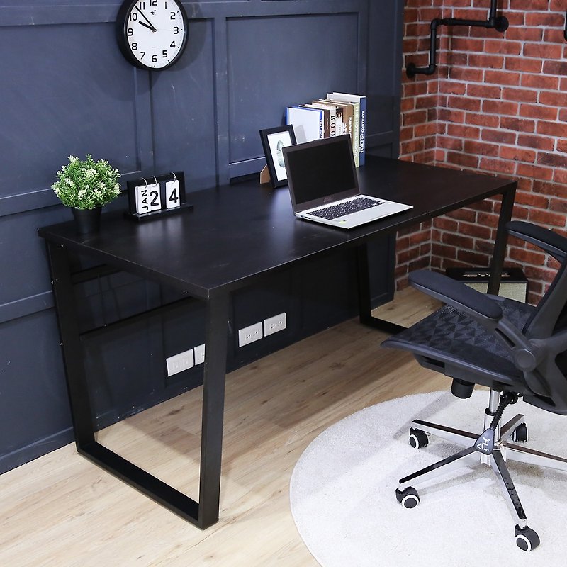 【微慢】功能宽大桌面工作桌 电脑桌 工作桌 书桌 - 餐桌/书桌 - 木头 黑色