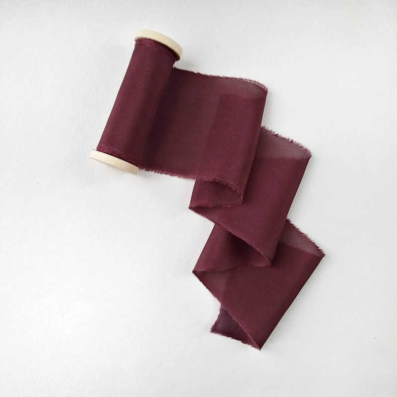 Maroon Silk Ribbon | Hand Dyed Silk ribbon on Wood Spool - 包装材料 - 丝．绢 紫色