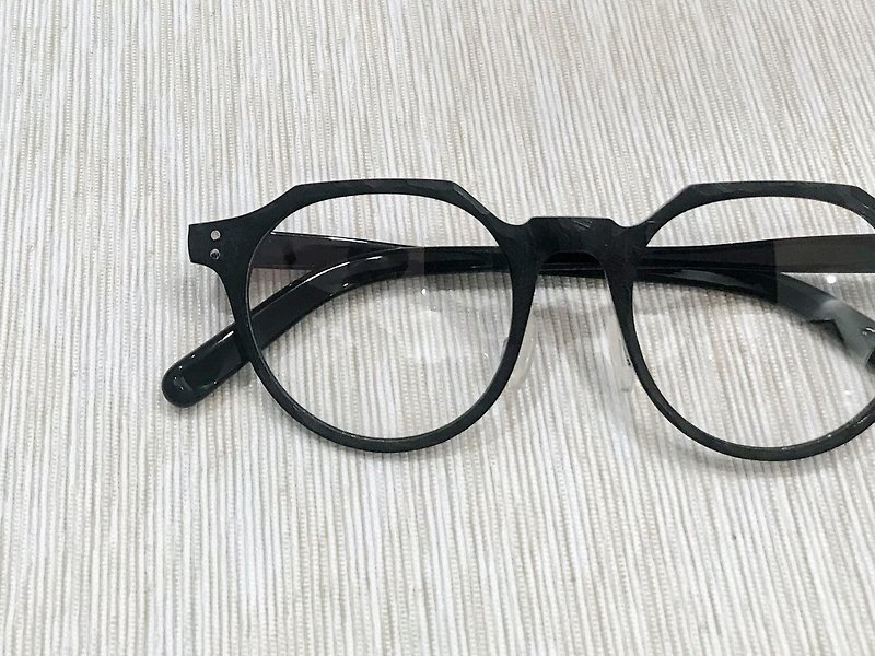皇冠形黑色复古眼镜框 日本手造 - 眼镜/眼镜框 - 其他材质 黑色