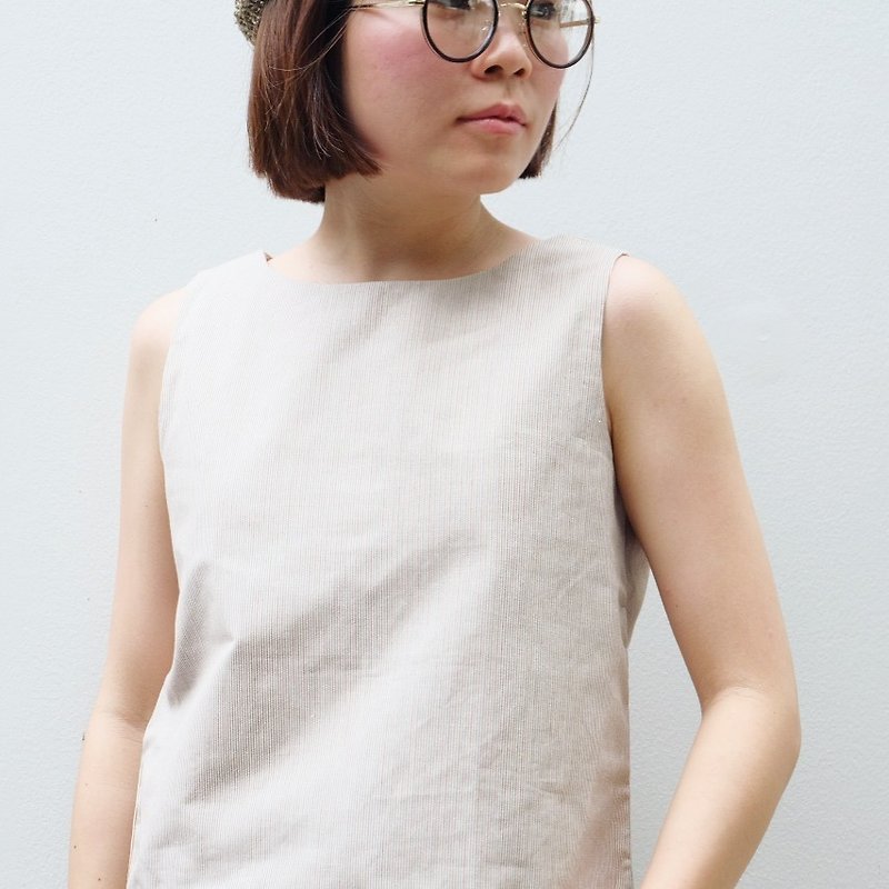 Cozy Sleeveless Top : Dashed lines (candy color) - 女装上衣 - 其他材质 红色