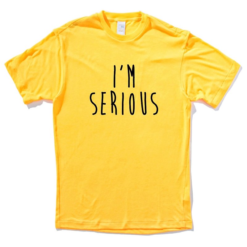 I'M SERIOUS 短袖T恤 黄色 文字 文青 艺术 设计 时髦 趣味 - 男装上衣/T 恤 - 棉．麻 黄色