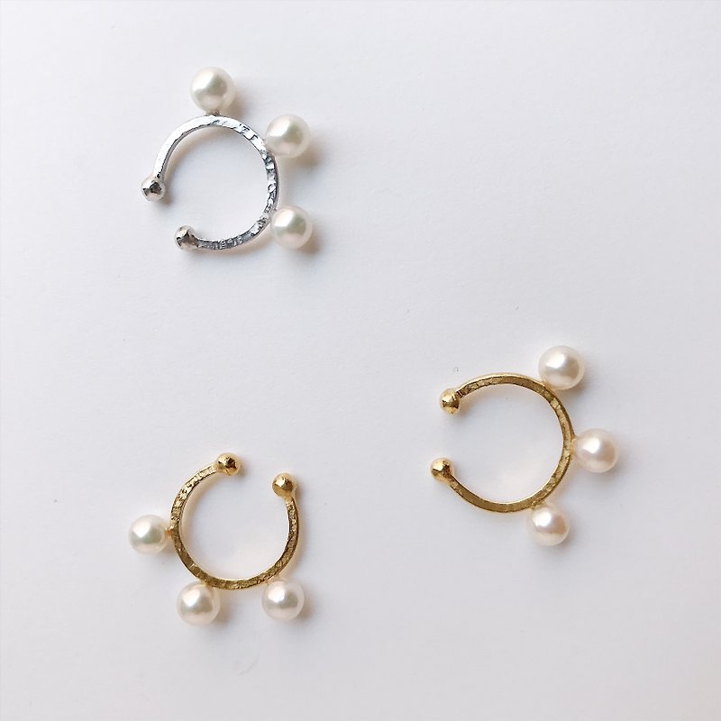 アコヤベビーパールのイヤークリップ - 耳环/耳夹 - 珍珠 金色