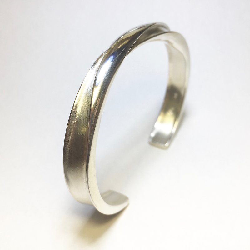 大无限锻敲 纯银手环 特别订制版 - 手链/手环 - 其他金属 银色