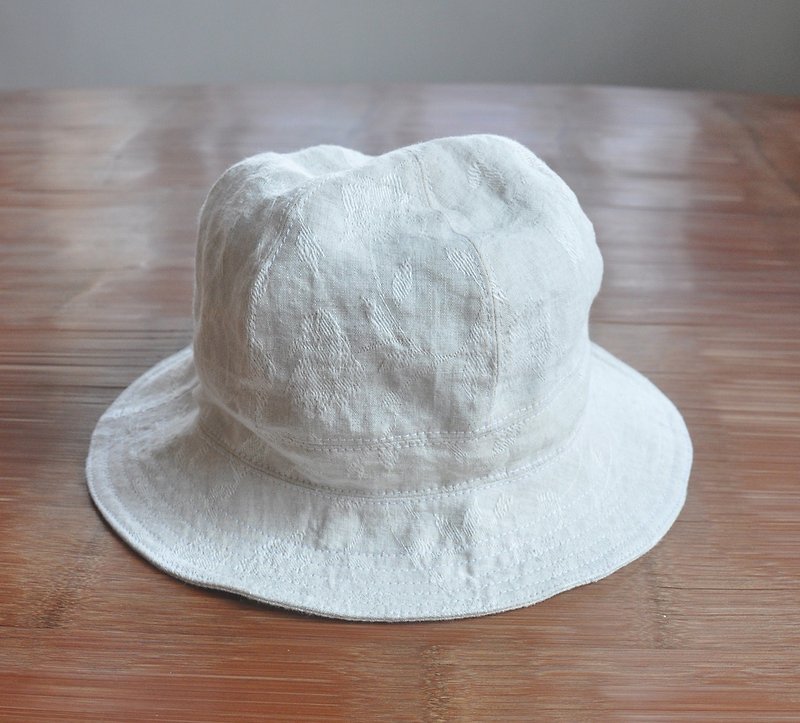棉麻渔夫帽 - 白色麻料、花织纹、柔软 - 帽子 - 纸 白色