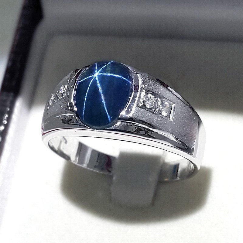 9 x 7 毫米正品蓝色宝石星星戒指，925银、结婚戒指或生日戒指。 - 戒指 - 纯银 蓝色