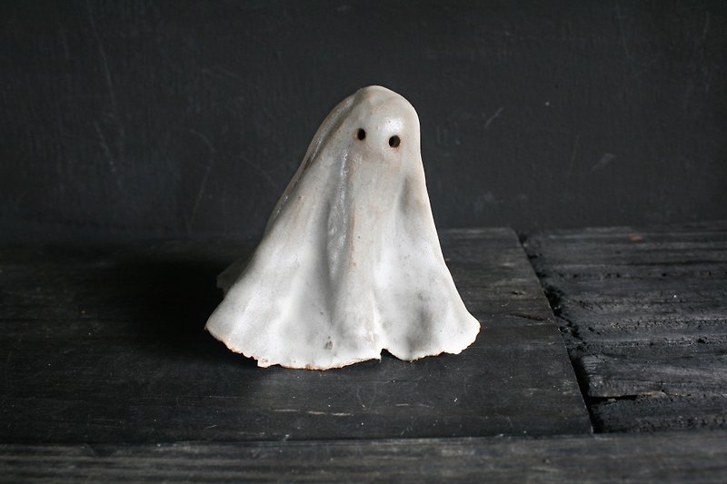 神秘大幽灵 (高8.2cm 挂饰 陶瓷 公仔 ) - 玩偶/公仔 - 陶 白色