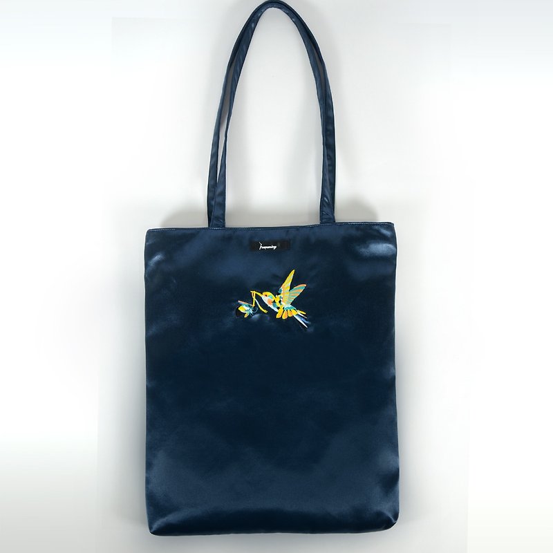 humming-送花礼的蜂鸟 Embroidery Bag /刺绣托特包/宝蓝 - 侧背包/斜挎包 - 绣线 蓝色