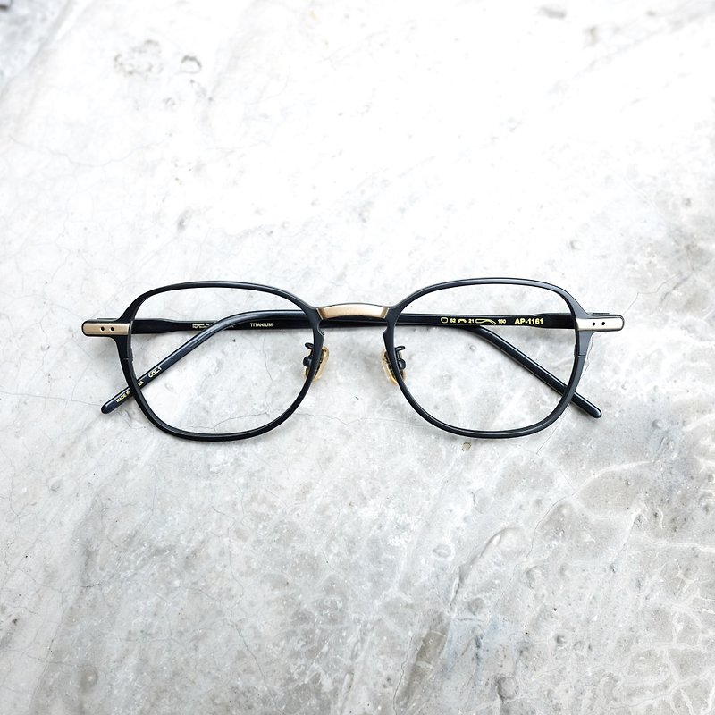 【目目商行】韩国新款钛金属眼镜 钛金属黑金  镜框  大框 方框 钛金属＋板材镜脚 - 眼镜/眼镜框 - 其他金属 黑色
