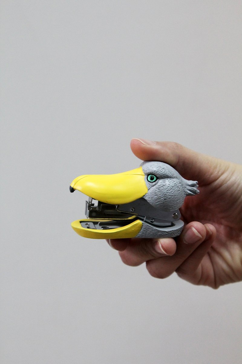 日本Magnets疗愈系列 鲸头鹳造型10号针小钉书机 - 钉书机 - 树脂 灰色