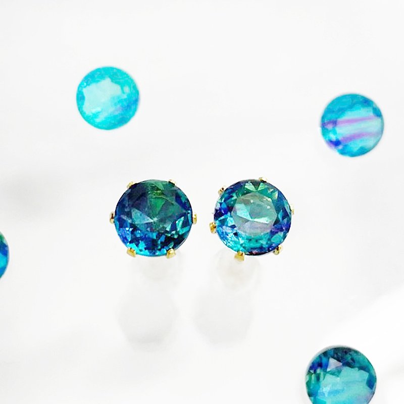 ダブレットクリスタル一粒ピアス  天然石  サージカルステンレス - 耳环/耳夹 - 水晶 蓝色
