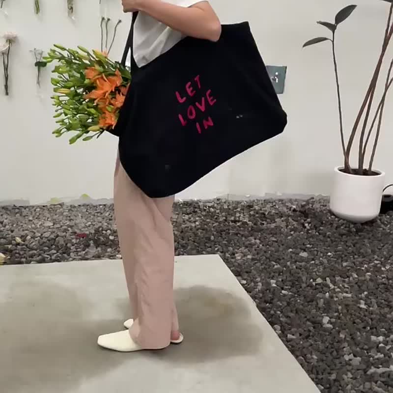 Let love in 牛仔/黑色肌理 大容量托特包购物袋 致敬Nick Cave - 侧背包/斜挎包 - 棉．麻 黑色