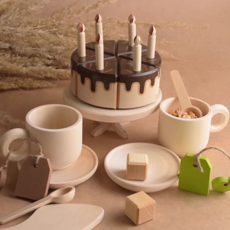 木制茶具，附蛋糕和蜡烛，适合幼儿木制玩具厨房玩具 - 玩具/玩偶 - 木头 咖啡色
