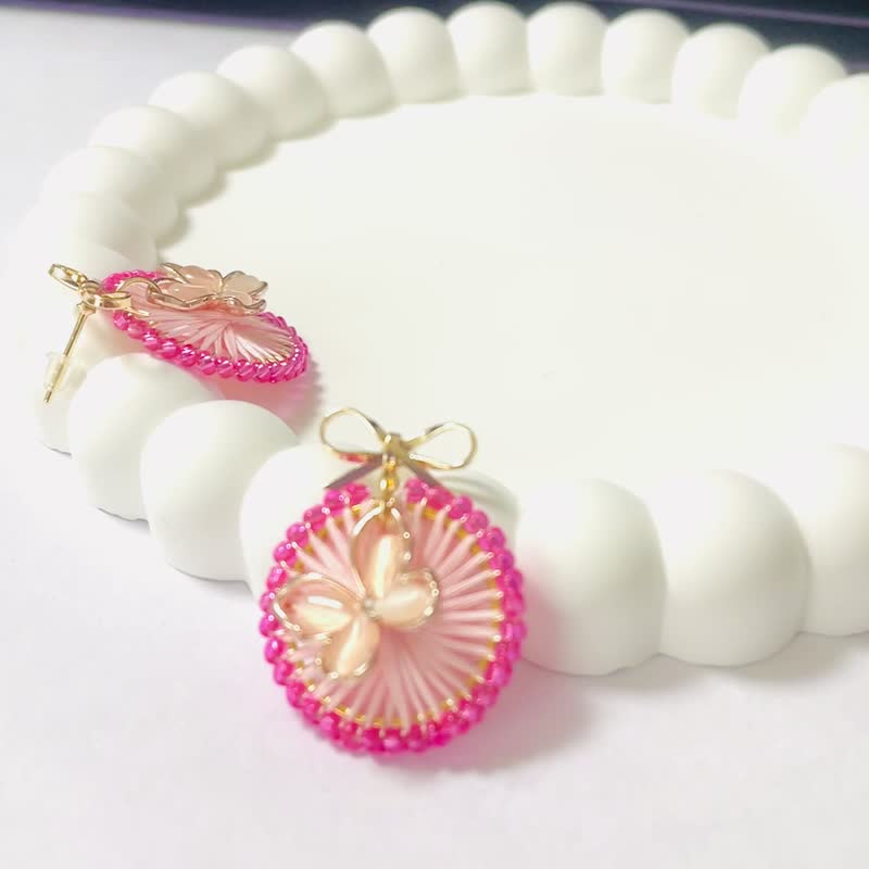 优雅玫瑰红捷克珠和细粉色蝴蝶丝带耳环 - 耳环/耳夹 - 绣线 粉红色