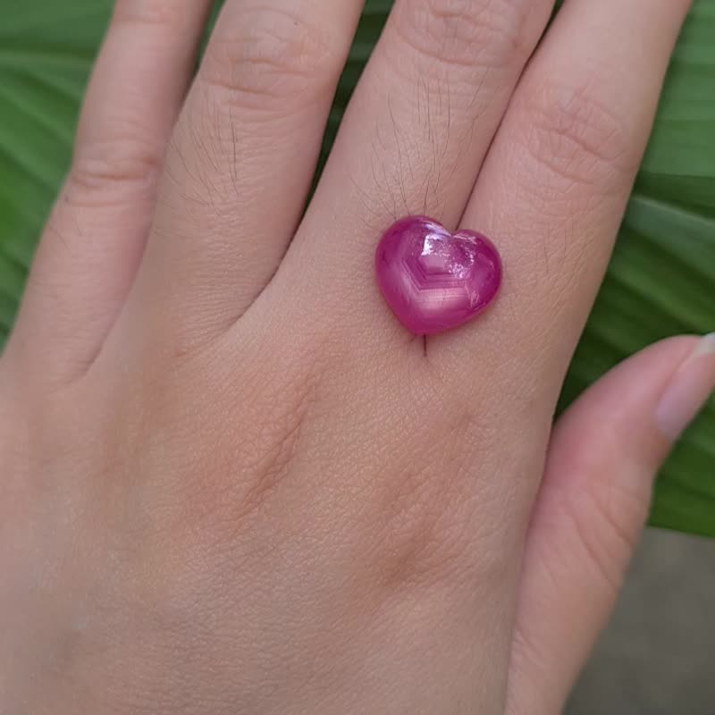 天然加热心形红宝石重 11.5 克拉用于珠宝制作 - 金工/饰品 - 宝石 粉红色